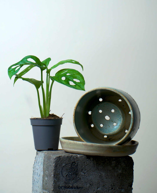 Keramiktopf mit Untertasse | Pastellblau | Steinzeugton