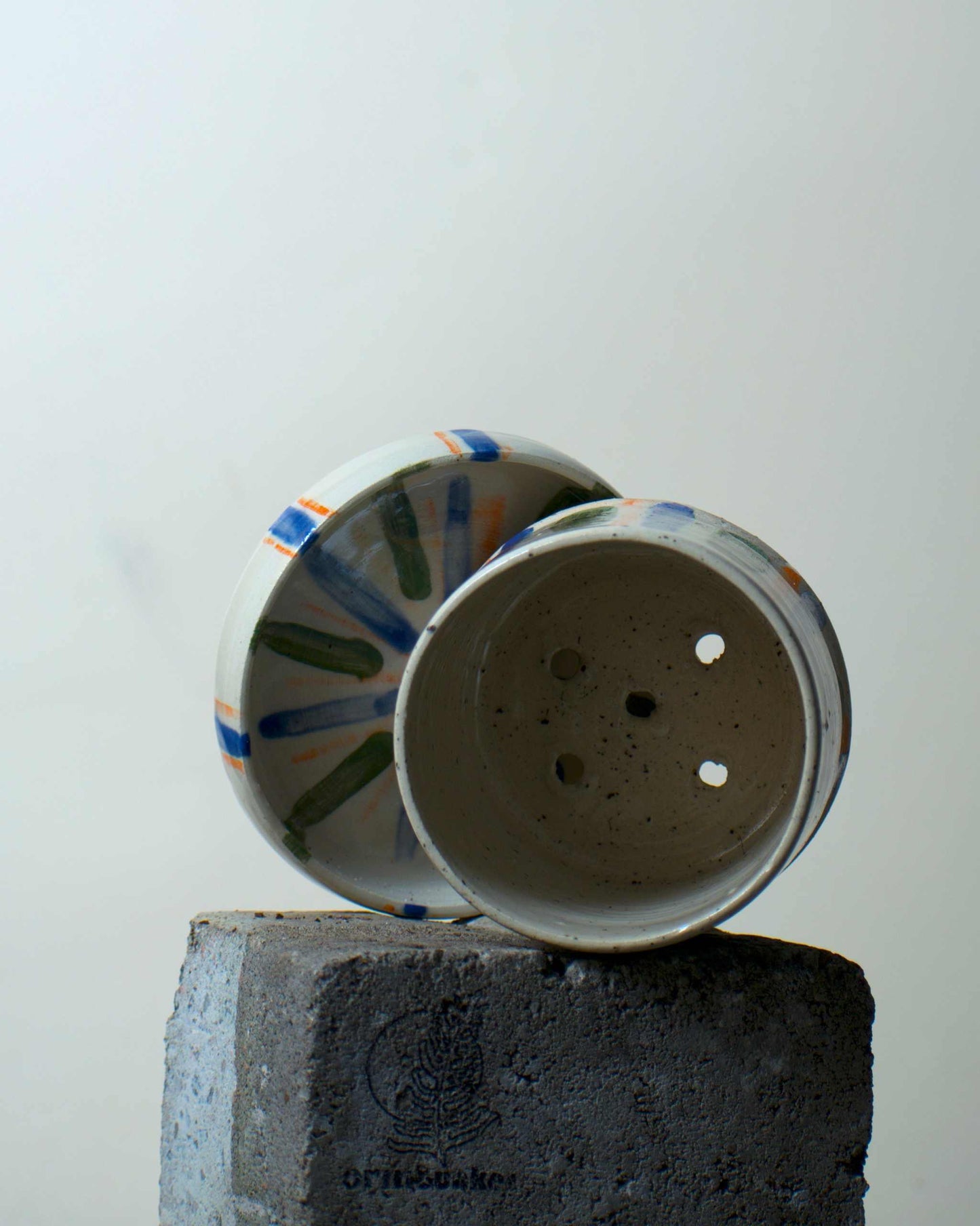 Ceramic pot with saucer | Stripes | Stoneware clay