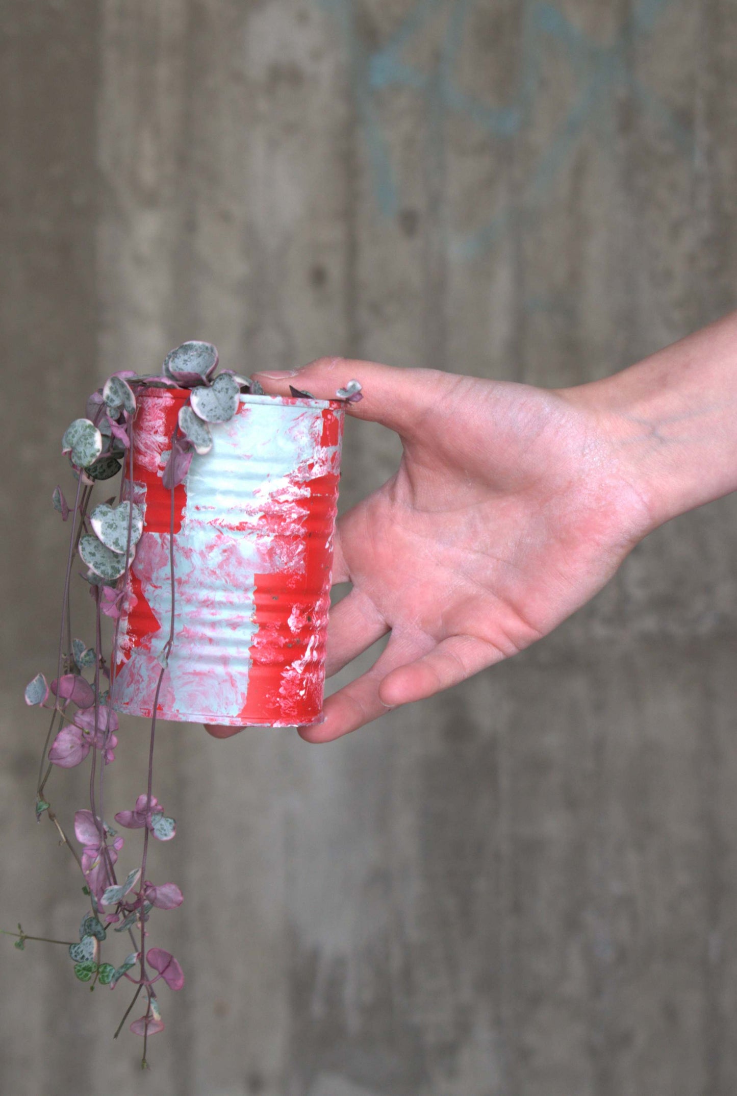 Upcycle pots spring 2024