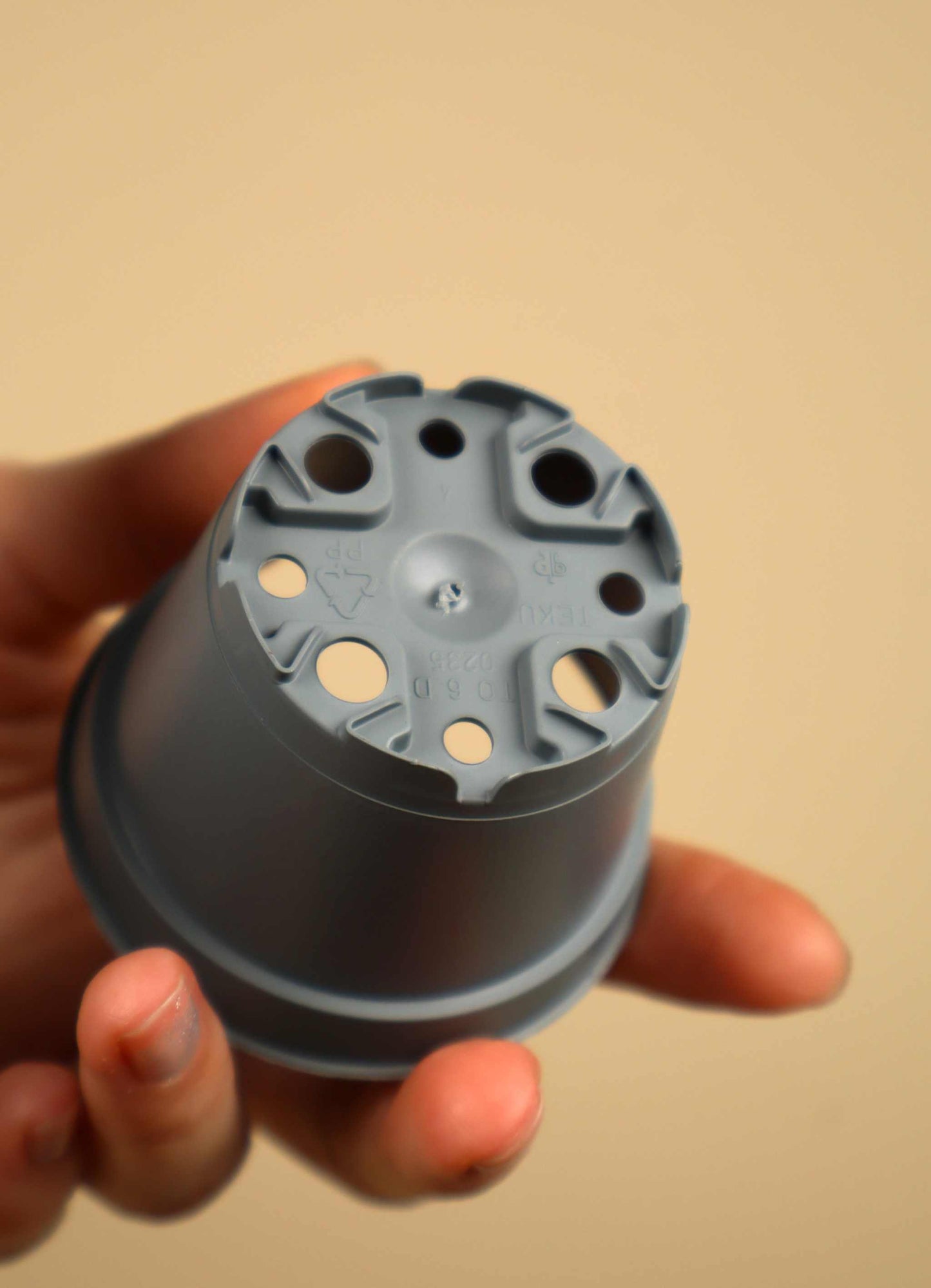6 cm Plasttopf